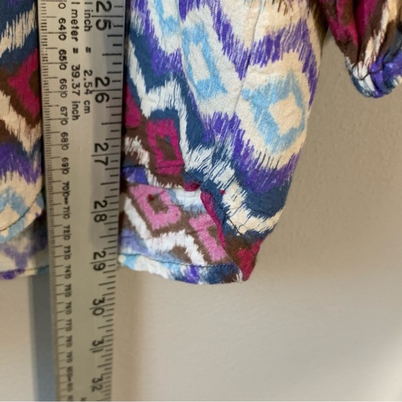 Beachlunchlounge Aztec multi color and pattern tunic top. Size L - Picture 7 of 9